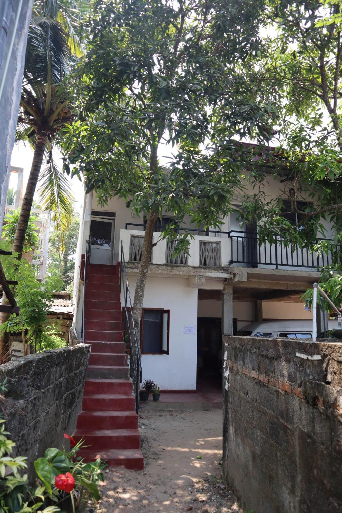Double G Motel Weligama Exterior foto